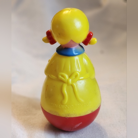 Vintage Stahlwood Roly Poly Rattle Girl with flowers - Picture 3 of 6